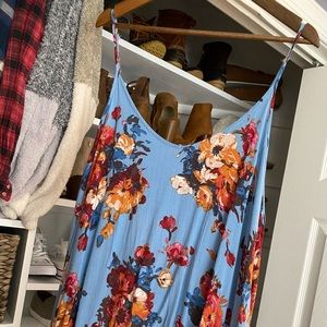 Floral maxi dress with pockets